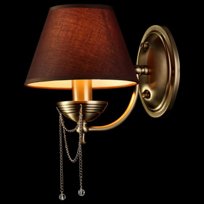 Бра Maytoni Chester RC0100-WL-01-R. Фото