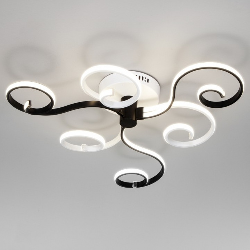 Потолочная люстра Eurosvet Friori 90149/3 белый/черный. Фото №1